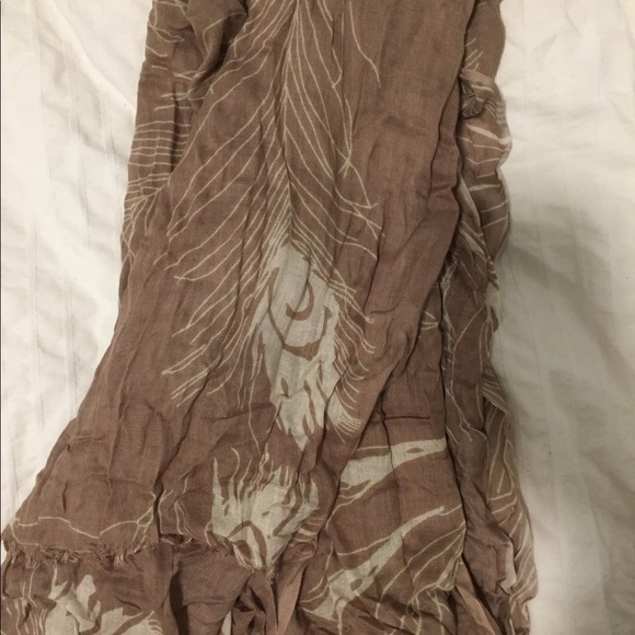 Scarves - Picture 2 of 3